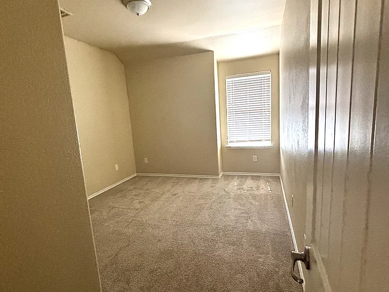 9717 Sand Trap Dr — Photo 15