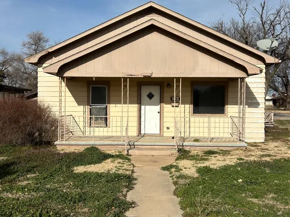 328 Main St, Kiowa, KS 67070