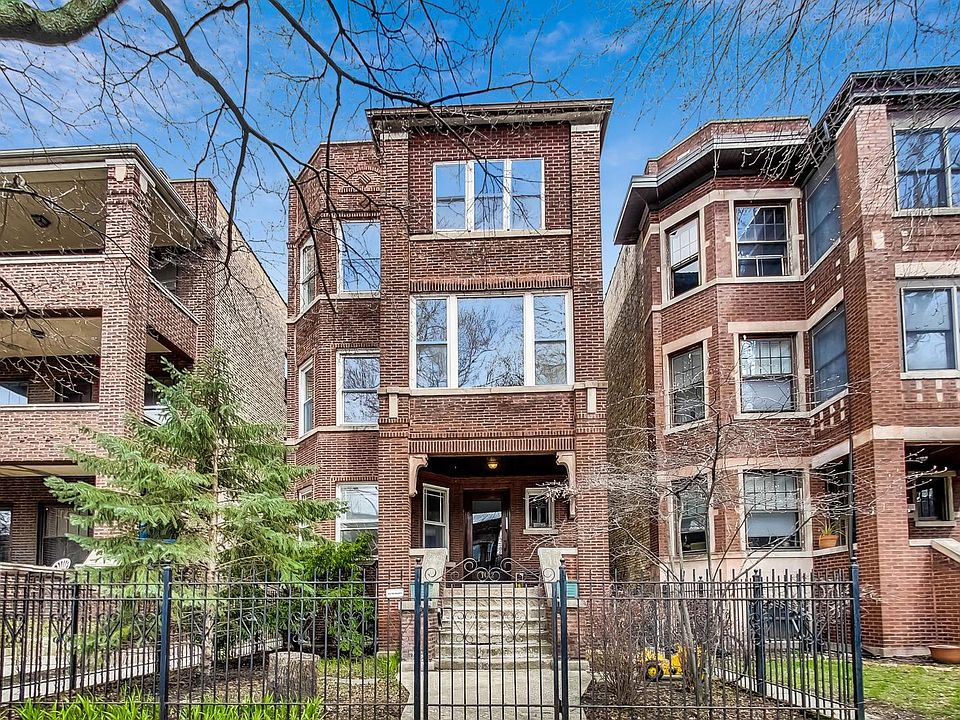 1st image of 1422 W Olive Ave APT 3