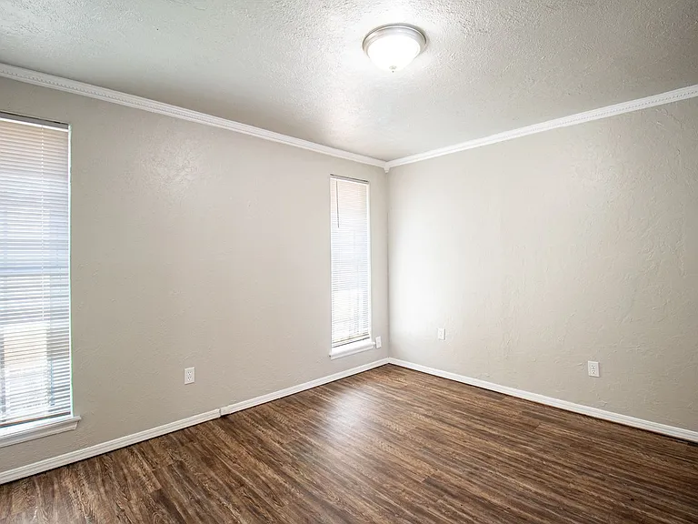 4101 SE 45th St — Photo 32