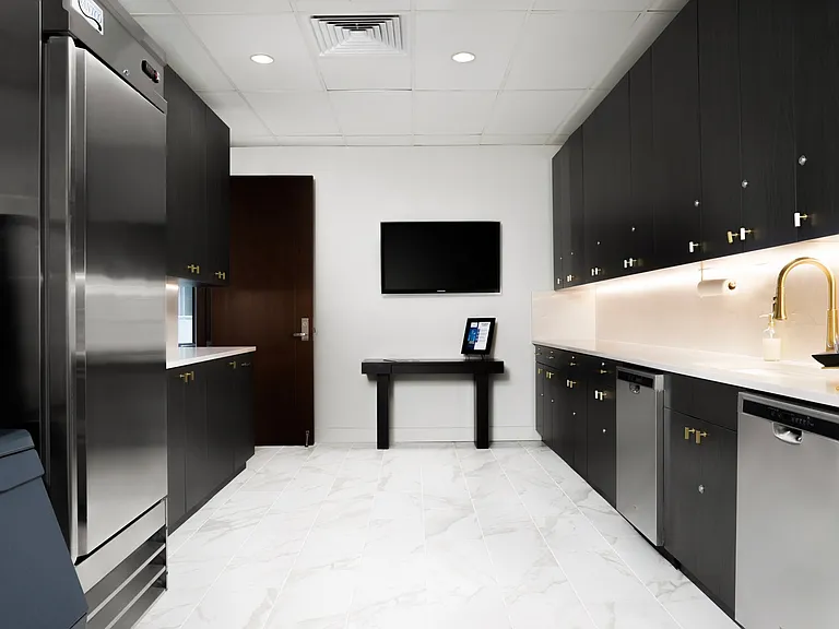 200 Congress Ave #903 — Photo 25