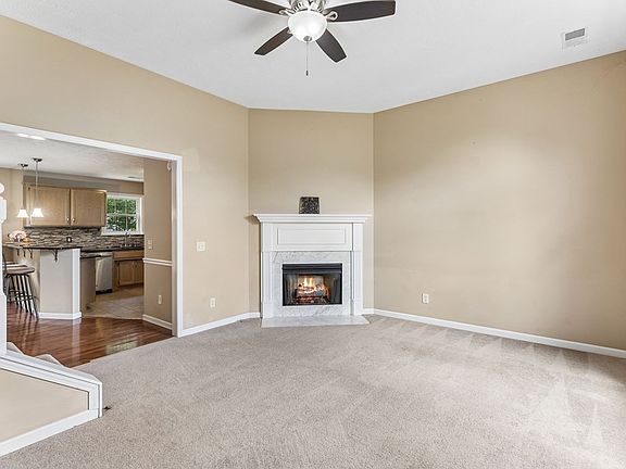 5th image of 3789 Waterford Way