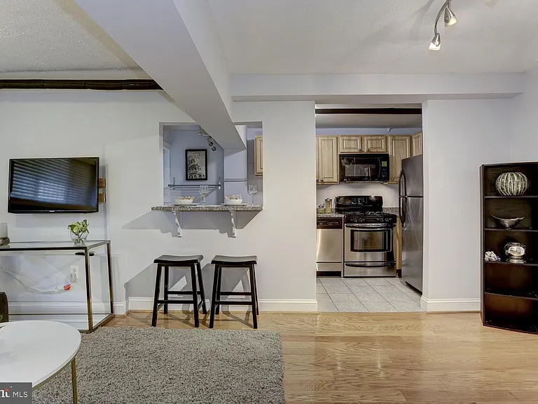 1833 S St NW #B1 — Photo 9