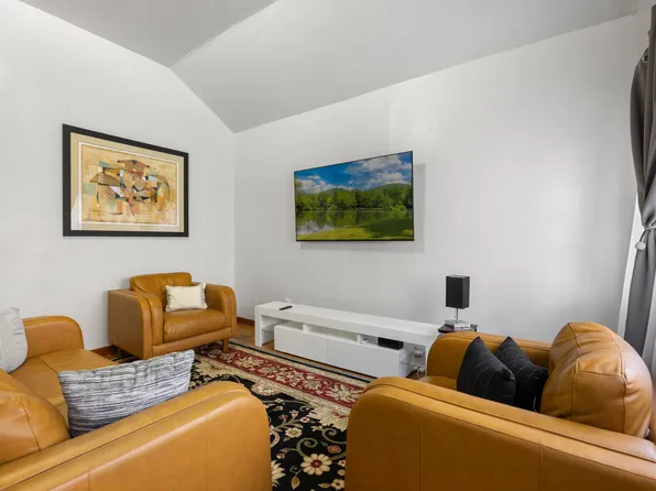 442 East 136th Street image 16 of 30