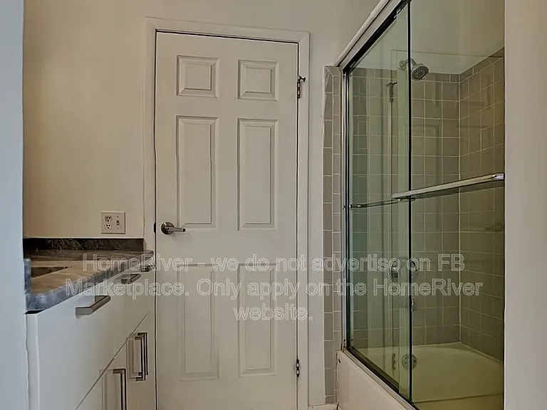 4657 Robin Ave — Photo 13
