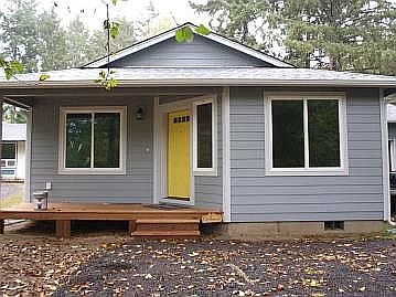1st image of 388 Mount Olympus Ave SE
