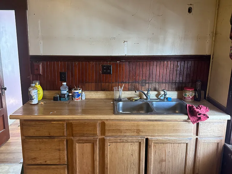 20 Walnut St #20 — Photo 3