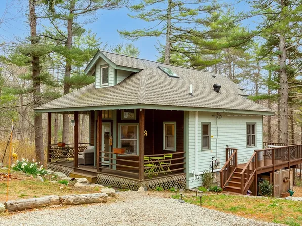353 Concord St, Gloucester, MA 01930