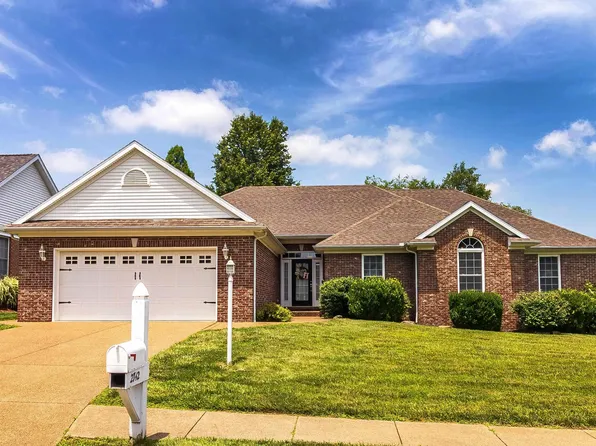 2742 Charlestown Ct, Evansville, IN 47725