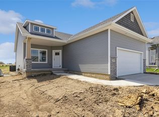 398 SE Hollow Ct, West Des Moines, IA 50265