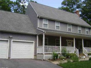 37 Old Tolland Tpke, Coventry, CT 06238