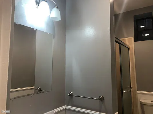 Rented by Bond New York | media 43