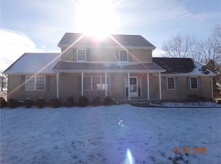 664 Columbiana Rd, Bessemer, PA 16112