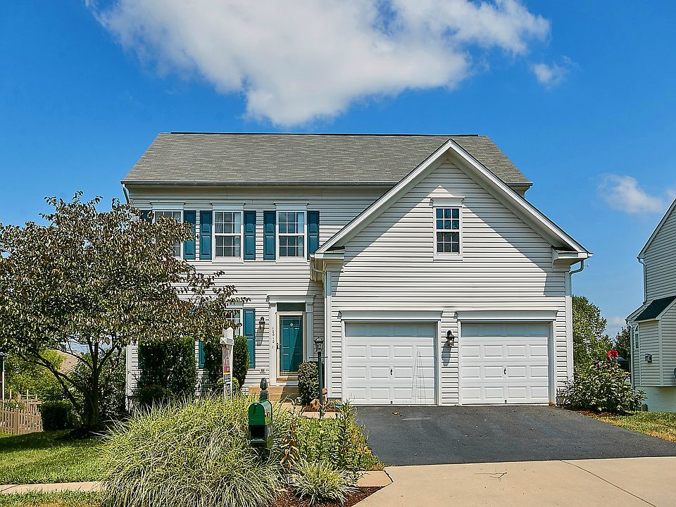 1st image of 10010 Broadsword Dr