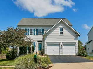 10010 Broadsword Dr, Bristow, VA 20136
