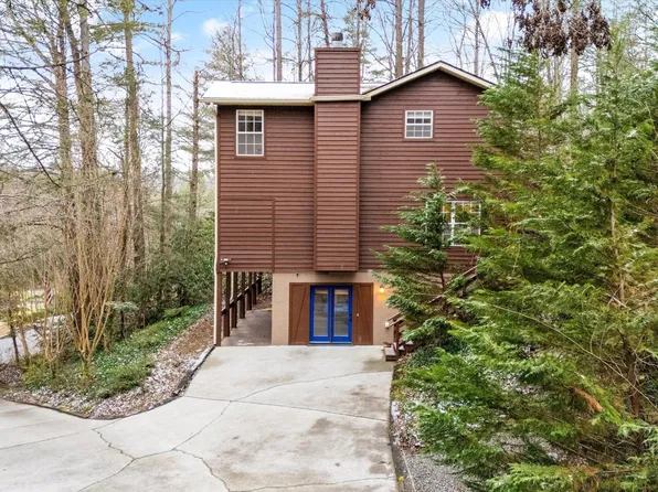 1719 Brent Hills Blvd, Gatlinburg, TN 37738