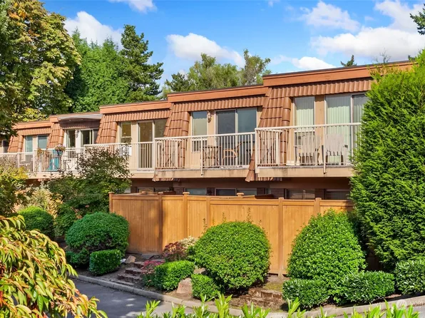 500 Kirkland Avenue #B3, Kirkland, WA 98033