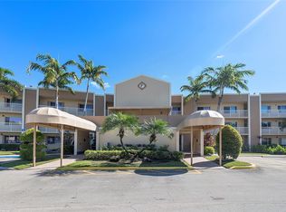 7358 N Devon Dr #208, Tamarac, FL 33321