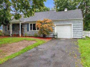 119 Rose Dr, Newark, NY 14513