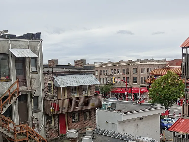 Herald St — Photo 17