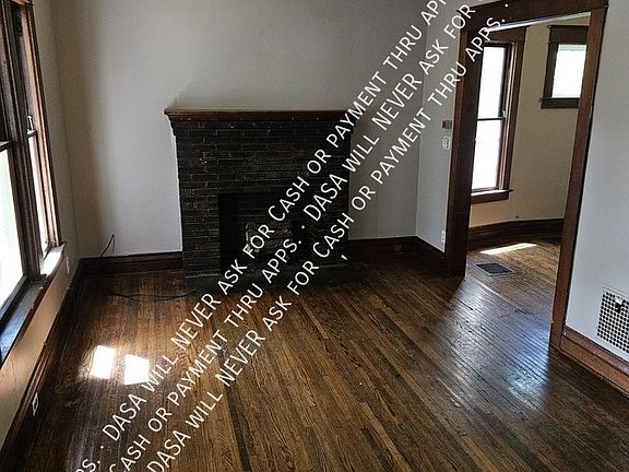 2nd image of 270-272 Melville St #270-AKA