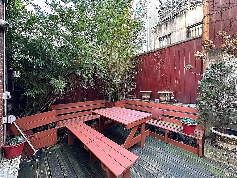 464 W 141st St #GARDEN — Photo 1