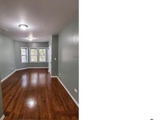 9965 S Winston Ave #2, Chicago, IL 60643