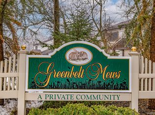 12 Blue Point Rd E #12, Holtsville, NY 11742