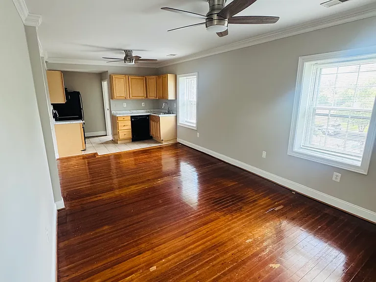 194 E Lee St #3B — Photo 8