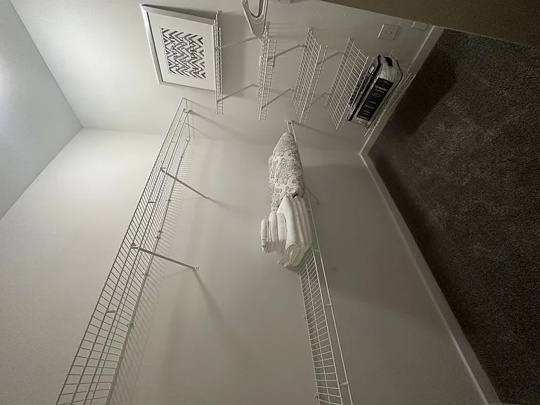 Mariposa Lofts — Photo 40