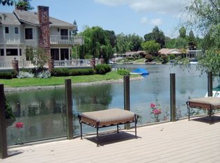 1425 S Eastwind Cir, Thousand Oaks, CA 91361