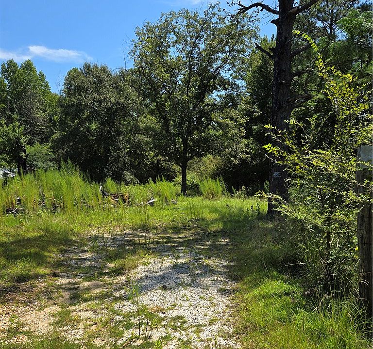 2nd image of 849 Lee Road 1