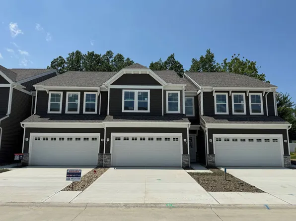 1648 Merlot Ln, Westlake, OH 44145