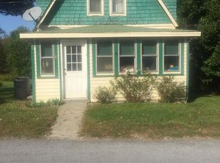 18 Station Rd, New Windsor, NY 12553