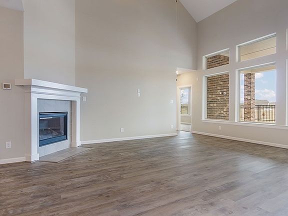 The Hillmont - Living Room