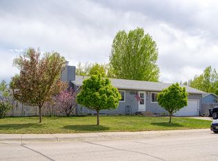 5204 Tarry St, Gillette, WY 82718