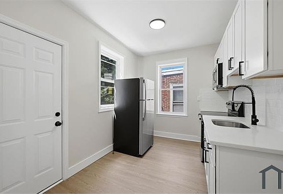 3rd image of 5400 Angora Ter Floor 2