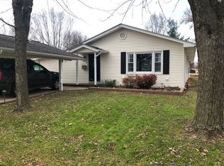 504 N 8th St, Herrin, IL 62948