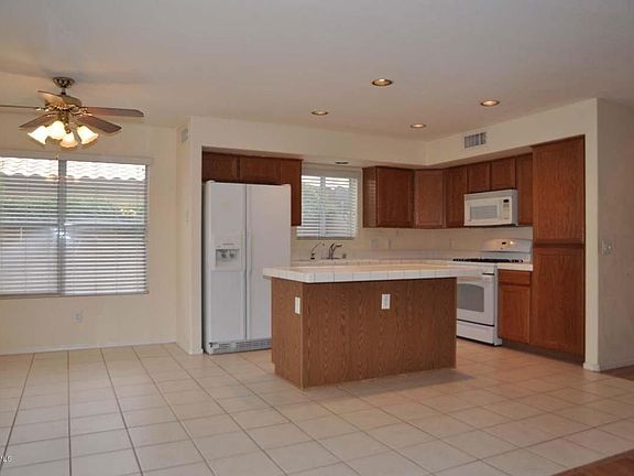 5th image of 9566 W Runion Dr