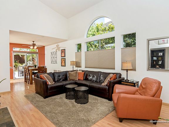 5th image of 2436 N Summit Circle Gln