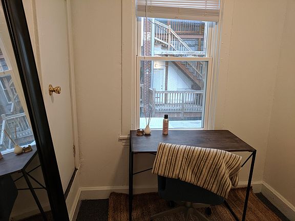 4th image of 1239 N Dearborn St #Ch