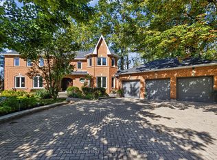 26 Edgecombe Ter, Springwater, ON L9X 0S2