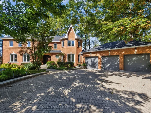 26 Edgecombe Ter, Springwater, ON L9X 0S2