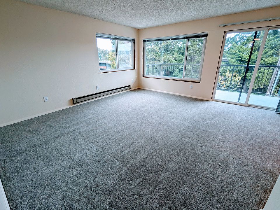 Large living room and balcony access