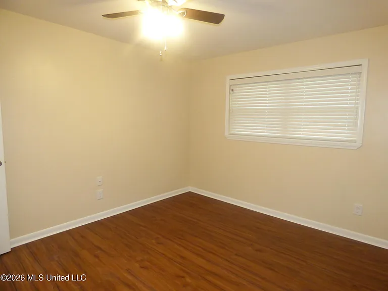 1177 Jewell Dr — Photo 7