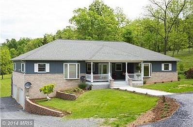 New Walk Way Complete!