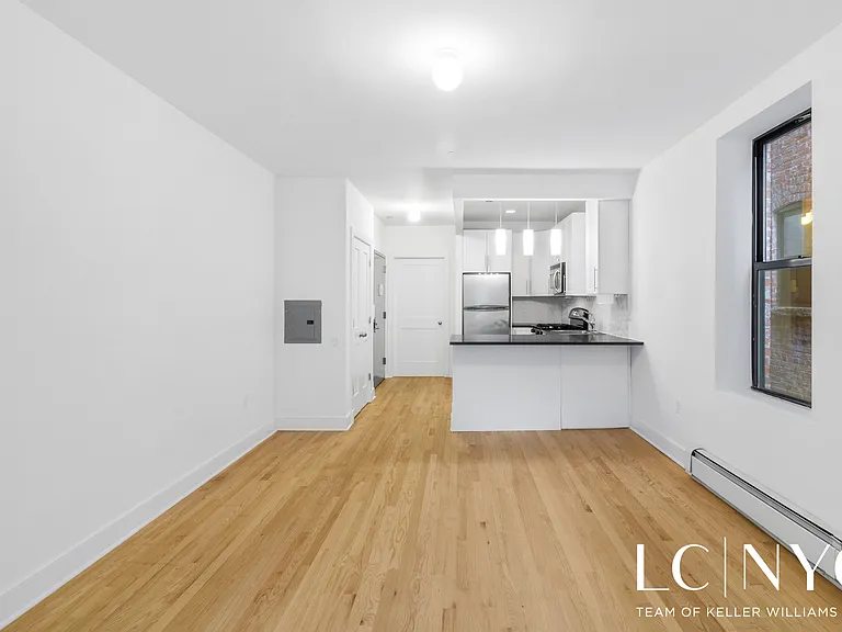 305 W 150th St #503 — Photo 5