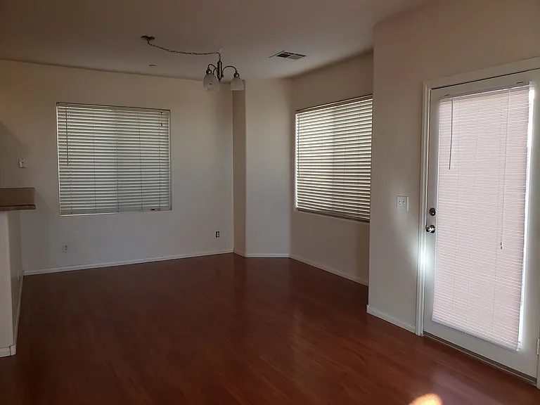 8904 Nautilus Vista Ct — Photo 23