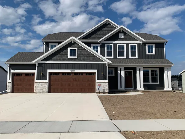 12577 Manchester Dr, Grand Haven, MI 49417