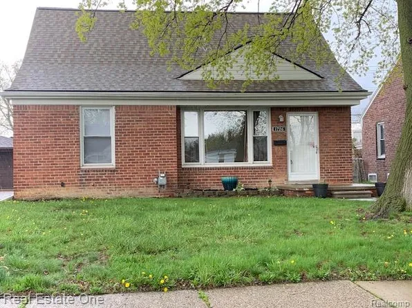 1726 Moran Ave, Lincoln Park, MI 48146